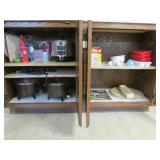cookers,cups,egg stractor,ice cube trays,items