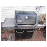 weber gas grill w/tank & cast iron grates