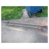 2 longer metal clamps