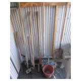 posthole diggers,shovel,yard tools & items