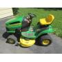 John Deere 115 riding mower 42" cut,runs&operates