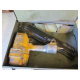 bostitch air nail gun w/metal case