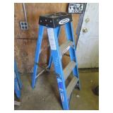 werner 4 ft stepladder