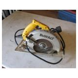 dewalt 7 1/4" circular saw