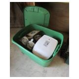 green tote,kitchenware & items