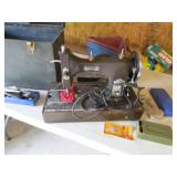 domestic sewing machine w/case