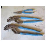 3 crescent pliers
