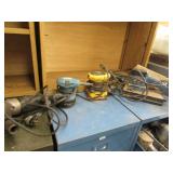 3 sanders incl;dewalt & makita & tool