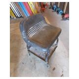 craftsman shop stool