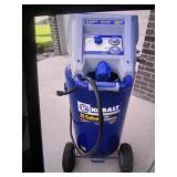 kobalt 26 gallon air compressor (works)