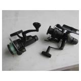 2 fishing reels