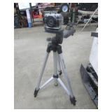 camera w/tripod