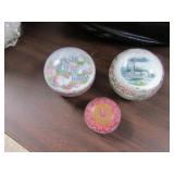 3 paperweights