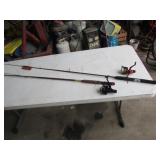 2 fishing poles incl:berkley