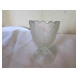 crane vase