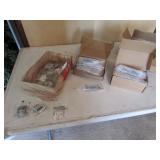 cabinet door handles & hinges