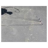 4 shepherd hooks