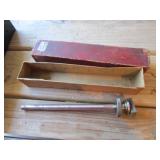starrett upright base post w/box