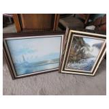 2 wall pictures