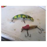 2 fishing lures incl:heddon