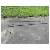2 shepherd hooks
