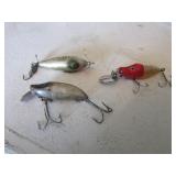 3 fishing lures incl:south bend