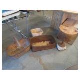 longaber basket stand w/lid & misc baskets