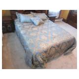 bedding set w/pillows,blanket & linens