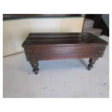stool