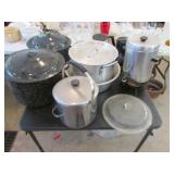 tote,pots,pans & coffee maker