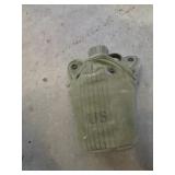 U.S. plastic canteen