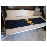 vintage tri central blanket