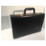 VINTAGE BRIEFCASE VINTAGE BRIEFCASE