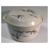 LARGE MID CENTURY STONEWARE POT WITH LID LARGE MID CENTURY STONEWARE POT WITH LID