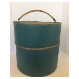 VINTAGE BLUE WIG / HAT BOX