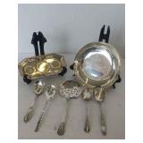 MIXED WM. ROGERS SILVERPLATE LOT MIXED WM. ROGERS SILVERPLATE LOT