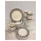 HARTSTONE POTTERY DISH SET HARTSTONE POTTERY DISH SET