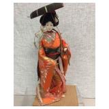 VINTAGE GEISHA GIRL FIGURE WITH HAT VINTAGE GEISHA GIRL FIGURE WITH HAT