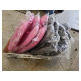 7 Pairs of Size L & XL Flip Flops