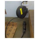 Retractable Trouble Light