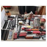 H.O. Train, Track & Accessories