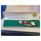 Kissing Crane lockback pocket knife