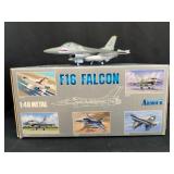 Collection Armour 1:48 Metal F16 FALCON