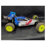 Team Associated RC10 B41 remote control car