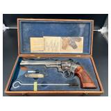 Classic Smith & Wesson Model 29-2 .44 Magnum ï¿½ Fac