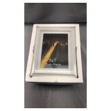 lot of 8 5x7 picture frames