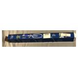 Battery operated syphon pump