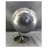 Globe Metallic 10" Silver Ocean