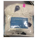 Queen Comforter Set