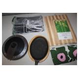 Antenna, umbrella light, Kitchen